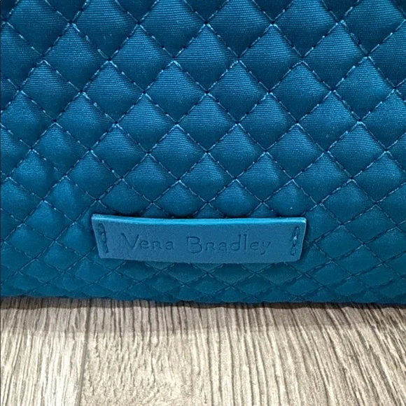 Vera Bradley Iconic Large Cosmetic Bag - Turquoise NWT - Picture 2 of 7